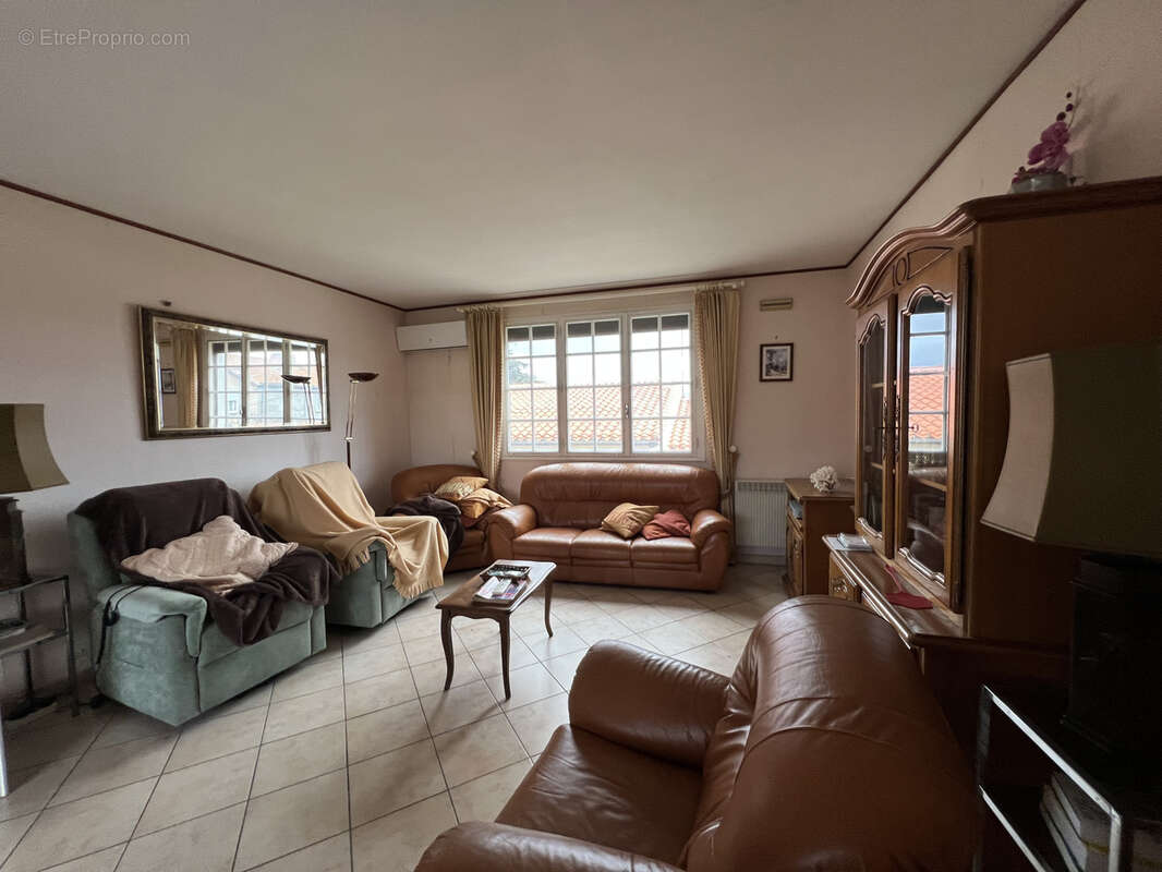 Maison à RIEUX-MINERVOIS