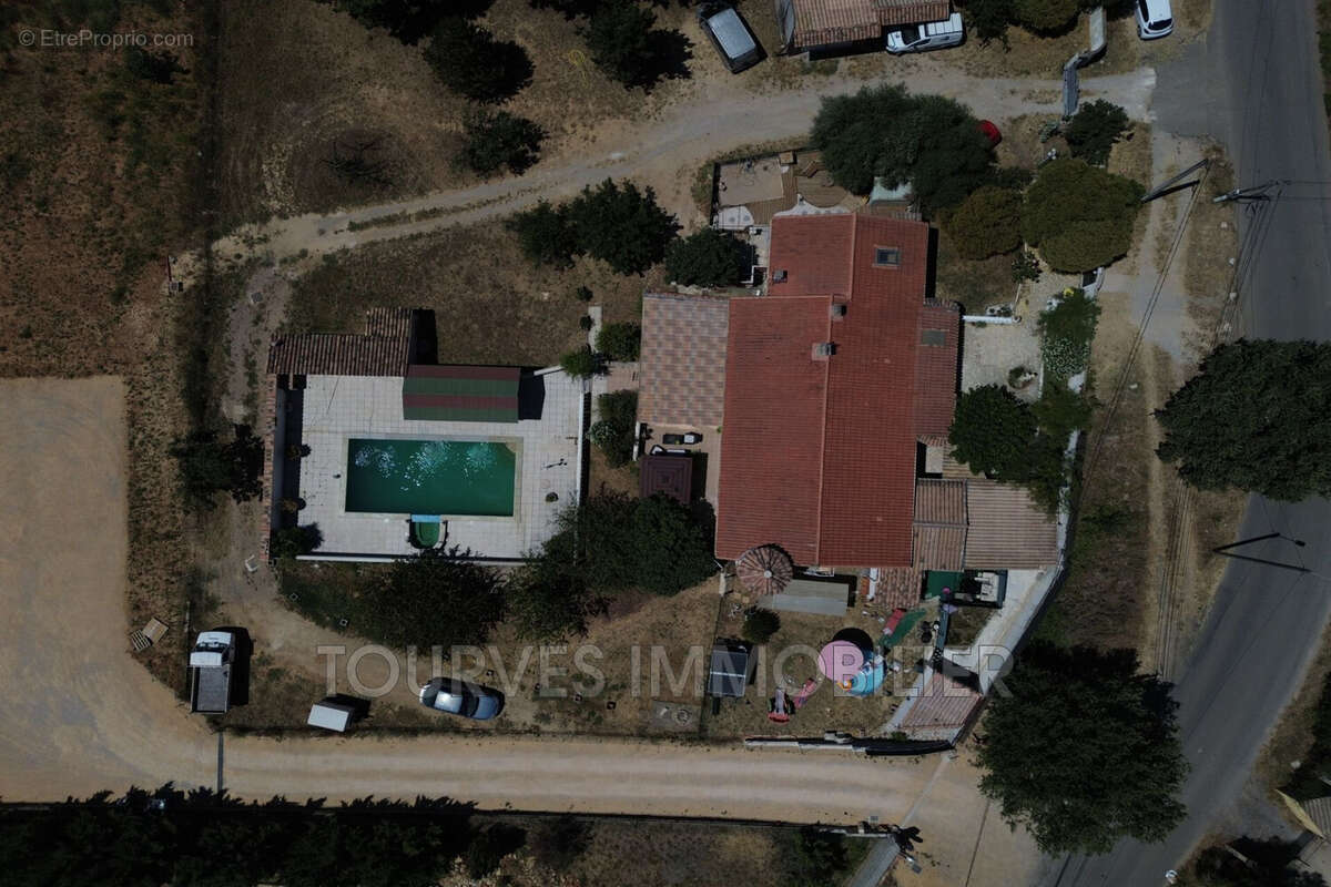 Maison à SAINT-MAXIMIN-LA-SAINTE-BAUME