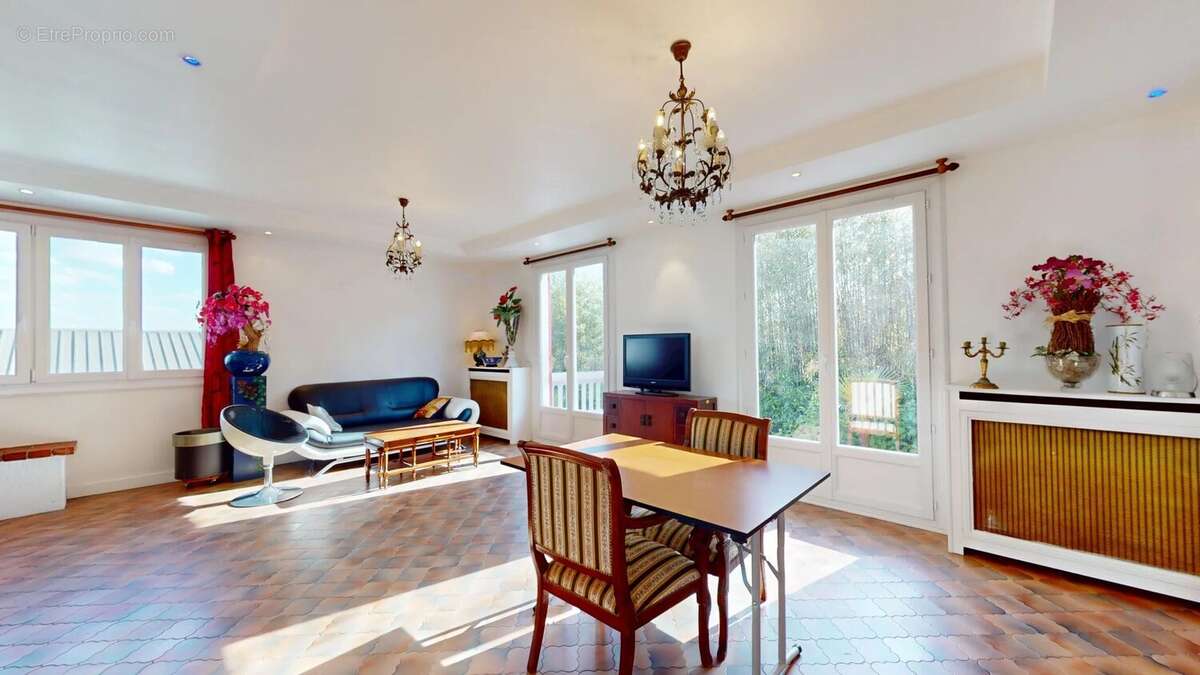 Maison à MONTFERMEIL