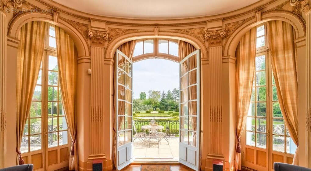 Maison à EZY-SUR-EURE