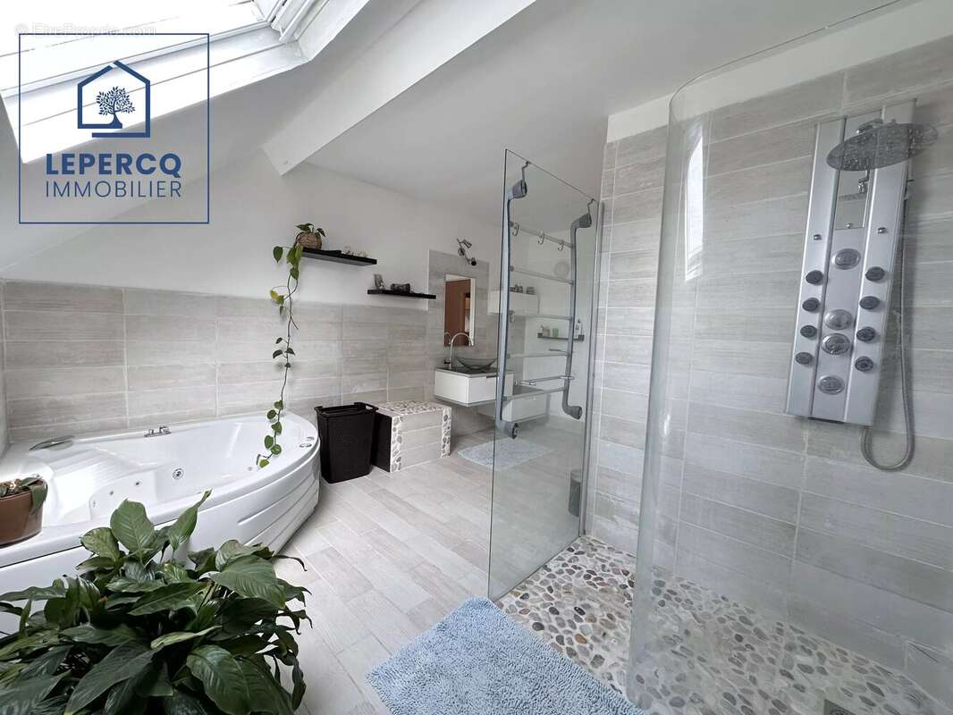 Maison à VILLERS-COTTERETS