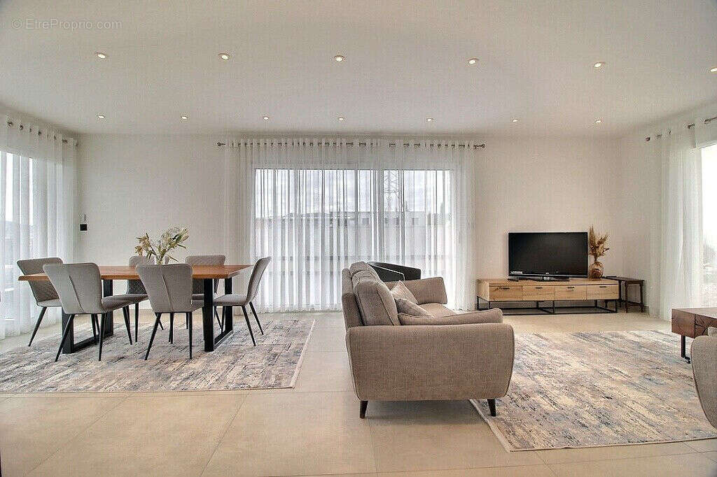 Maison à CLERMONT-FERRAND