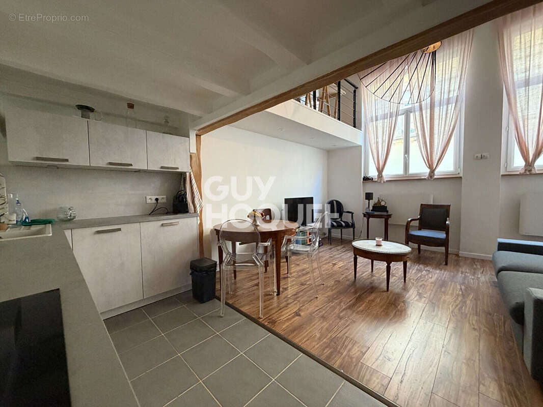 Appartement à LYON-4E