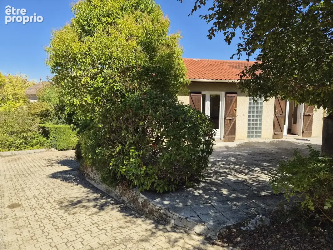 Photo Maison à Pavie au prix de 185 000€