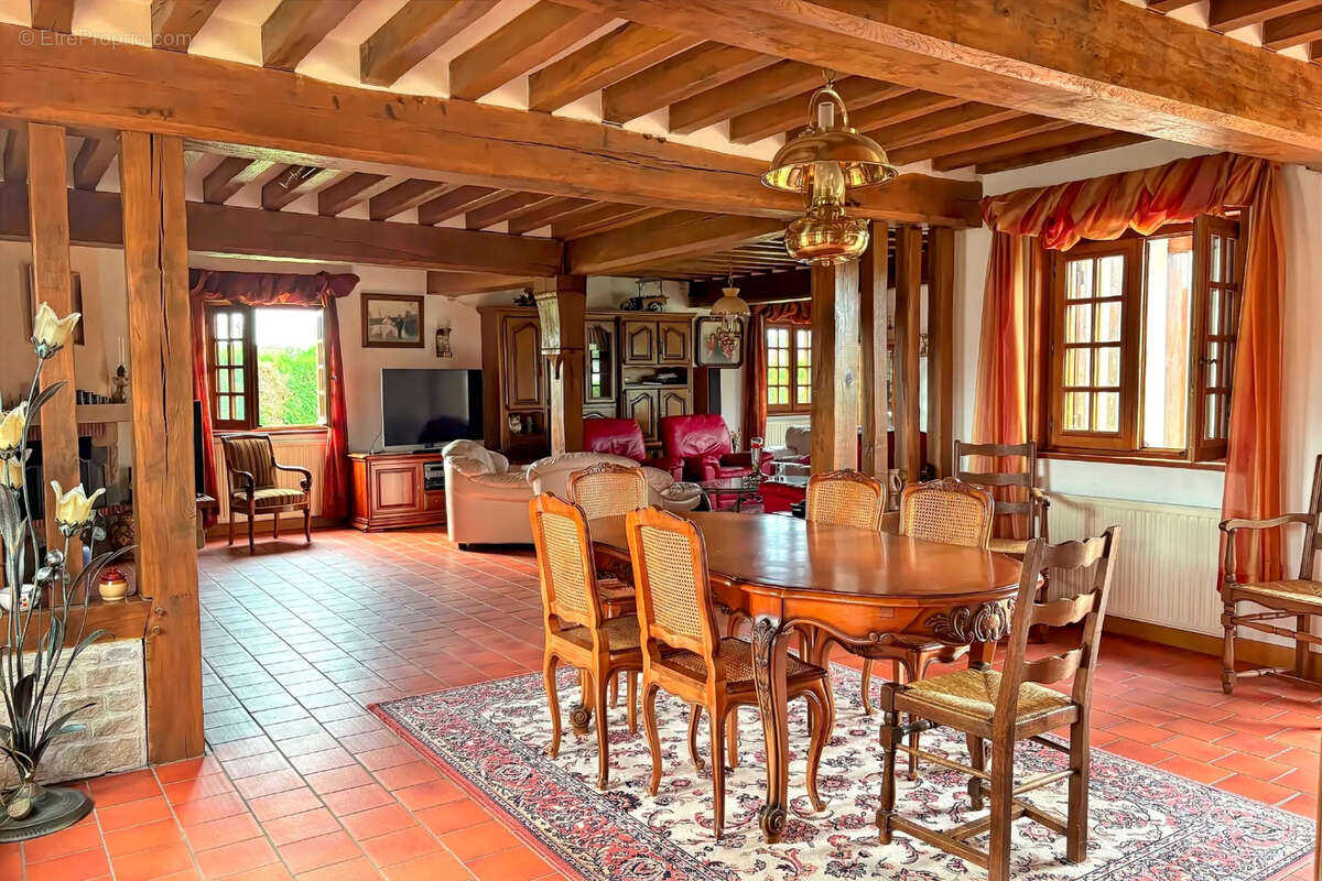 Maison à AUTHEUIL-AUTHOUILLET