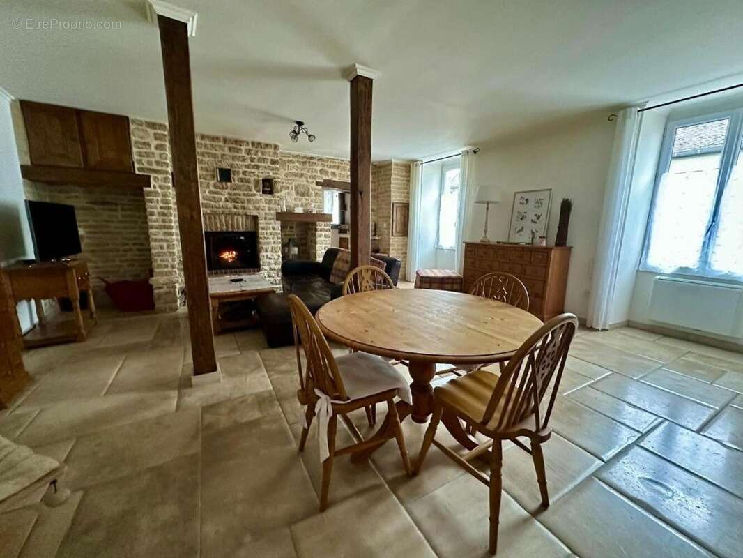 Maison 155 m² à Vix  - photo 3