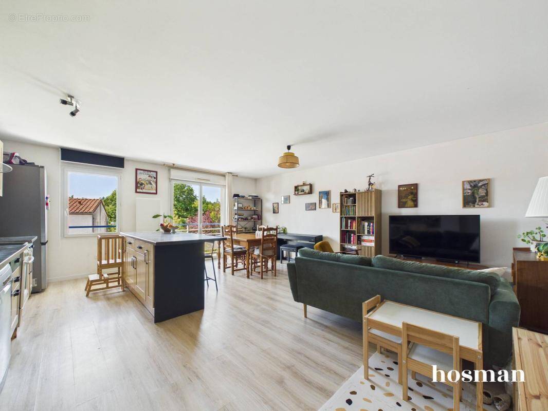Appartement à REZE