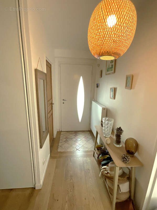 Maison à VOISINS-LE-BRETONNEUX