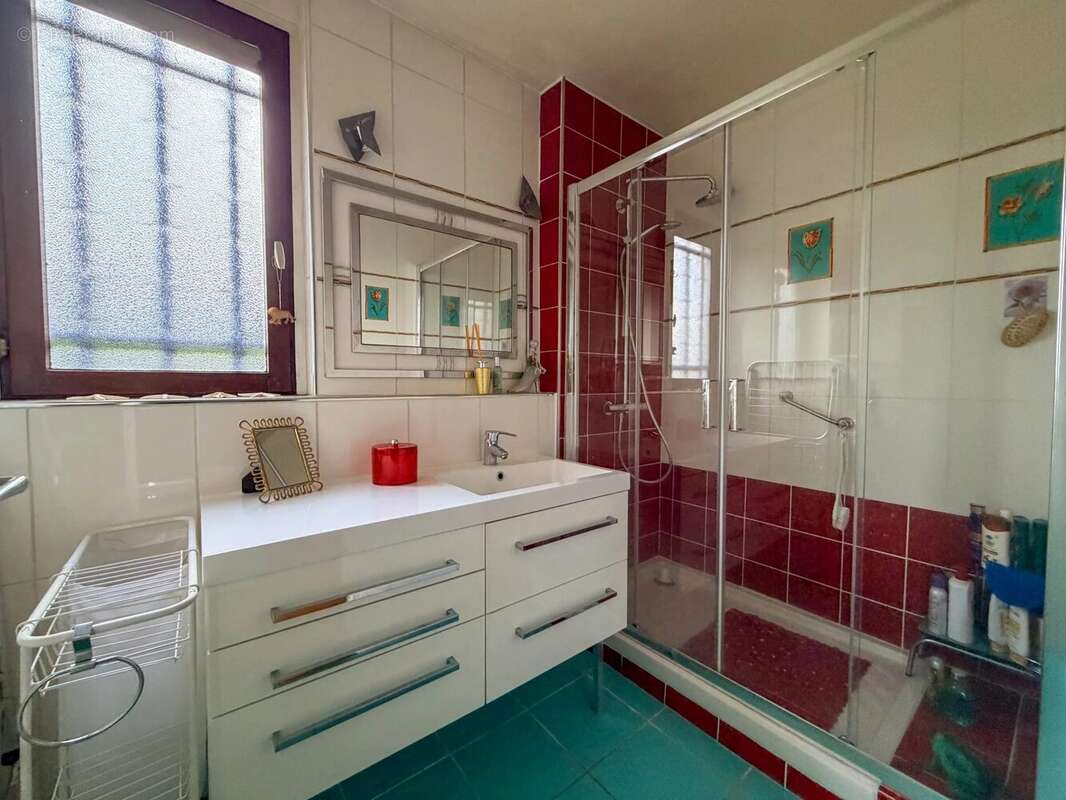 Appartement à LE RAINCY
