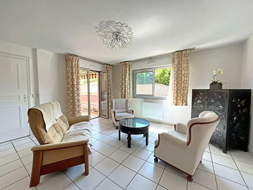 Appartement à SAINT-RAPHAEL