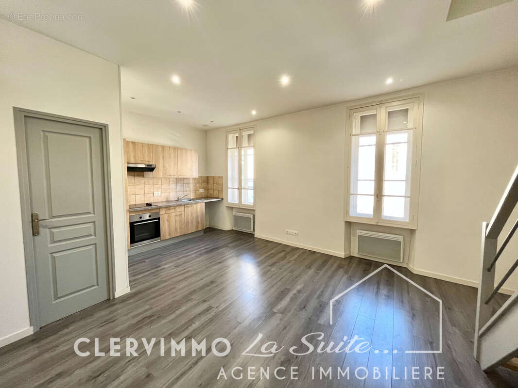 Appartement à MARSEILLE-11E