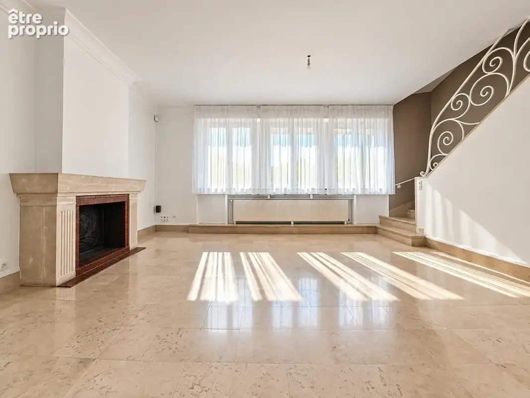 Rue Joseph Servas Maison familiale avec ascenseur privatif - photo 6