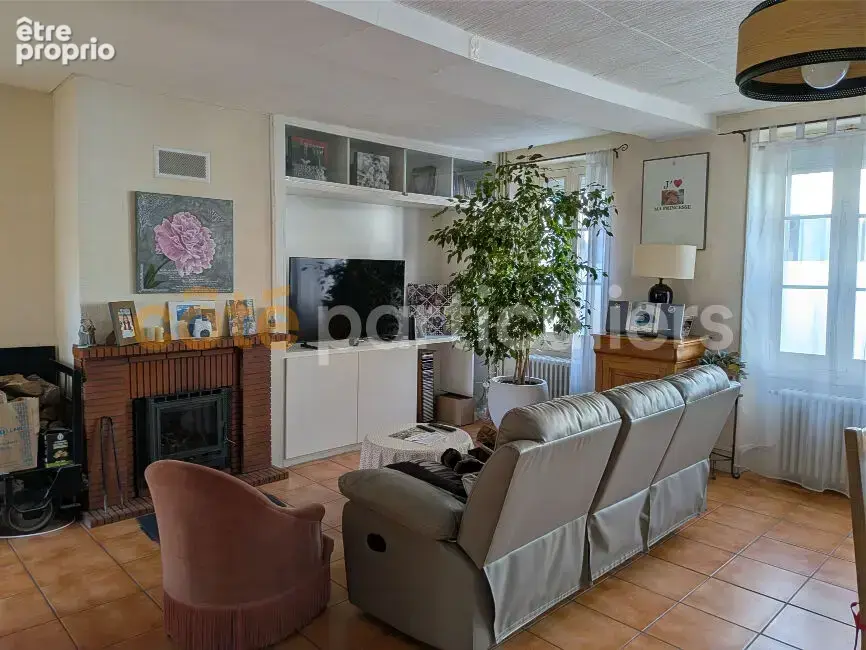 Maison 6 pièces à vendre à Château-Renard - Réf. 2321 - photo 2