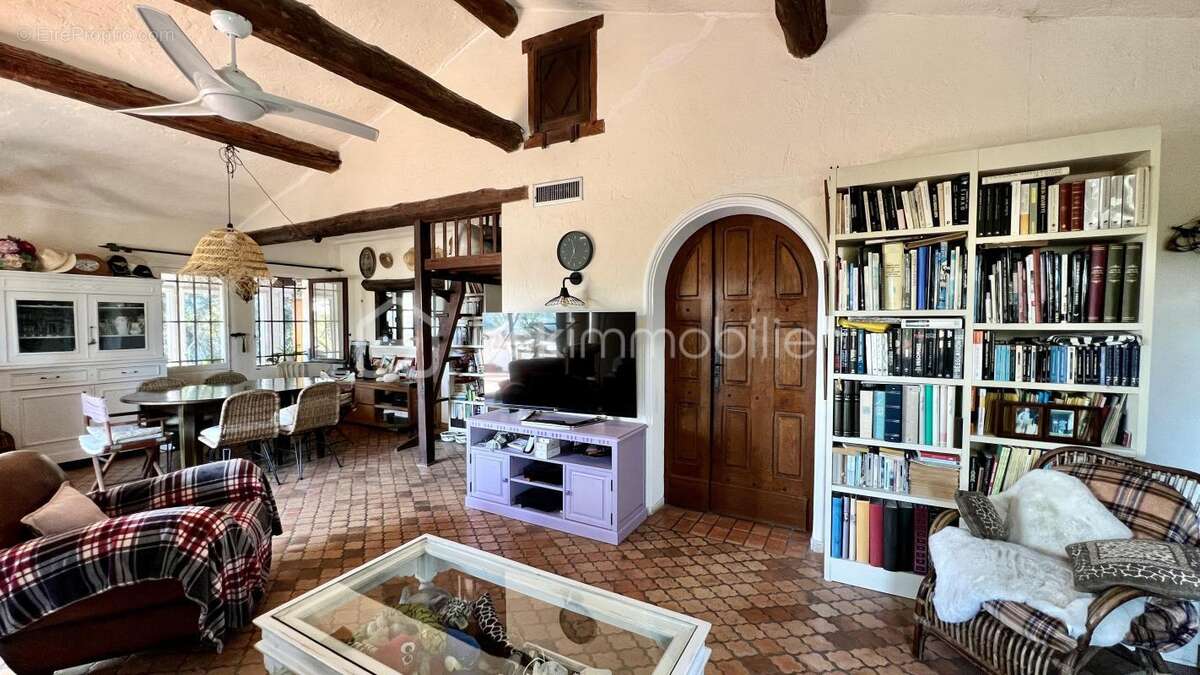 Villa 7 pièces La Colle-sur-Loup – Vue Saint-Paul-de-Vence – Maison d'ami indépendante - photo 2
