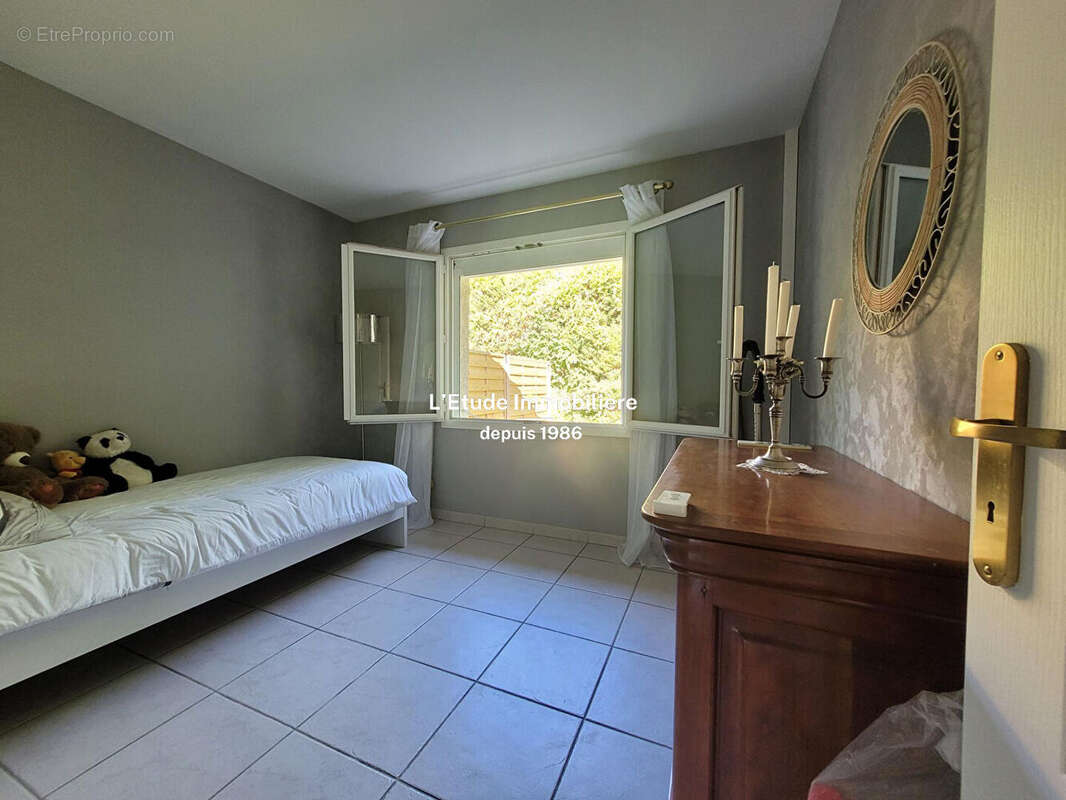 Maison à FONTAINES-SAINT-MARTIN