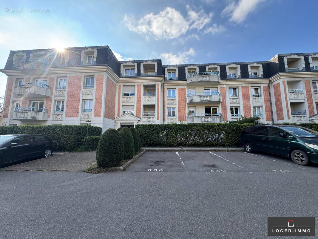 Appartement à THIAIS