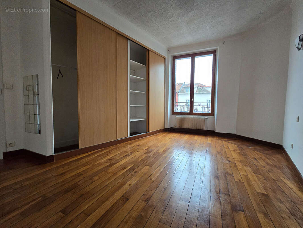 Appartement à CHAMPIGNY-SUR-MARNE