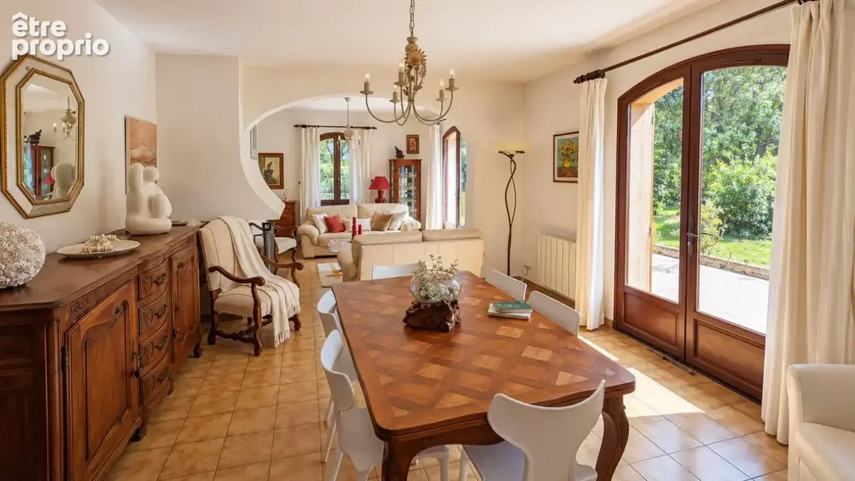 Lauris – villa 6 chambres – grand terrain constructible et divisible - photo 9