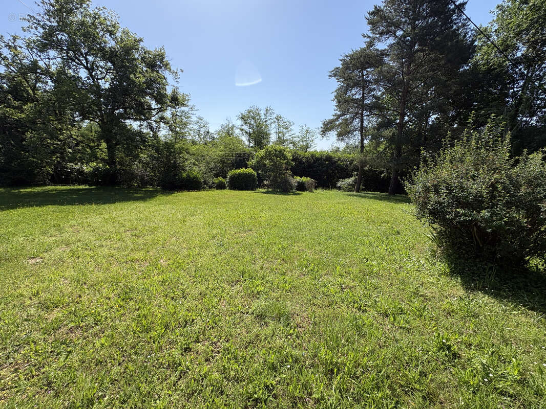 Maison à SIORAC-EN-PERIGORD