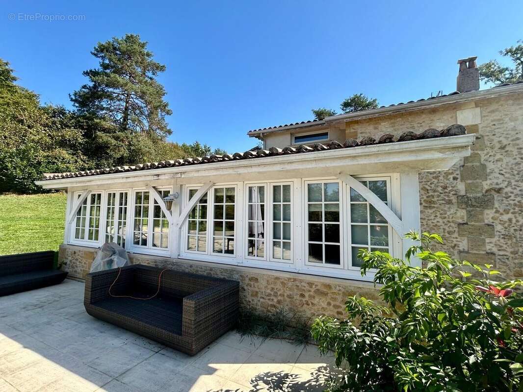 Maison à MOULEYDIER