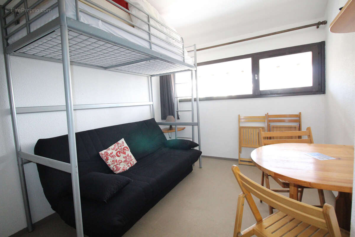 Appartement à SAINT-AVENTIN