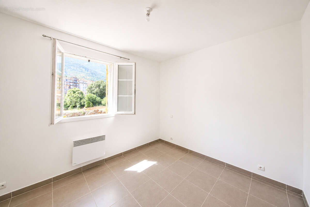 Appartement Corte centre ville 3 pièces 62.8 m2 - photo 2