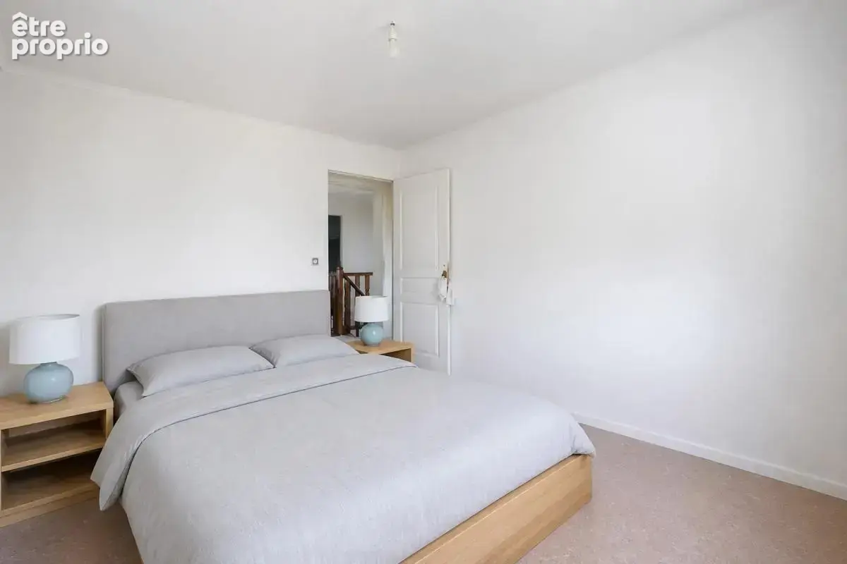 Maison de 6 pièces de 149 m² à Villepinte - photo 12