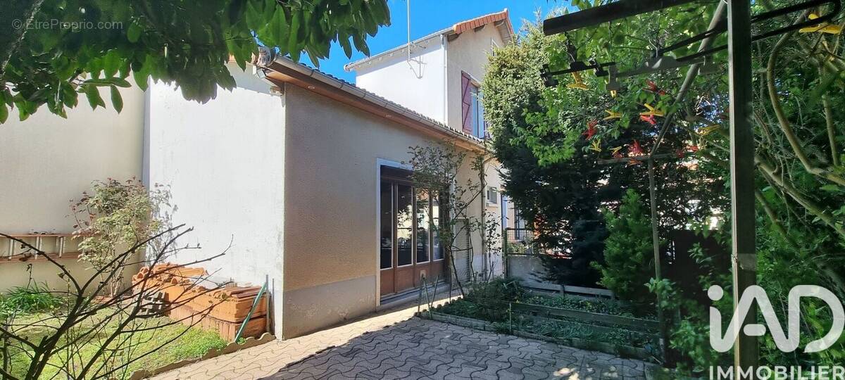 Photo 1 - Maison à BEZONS