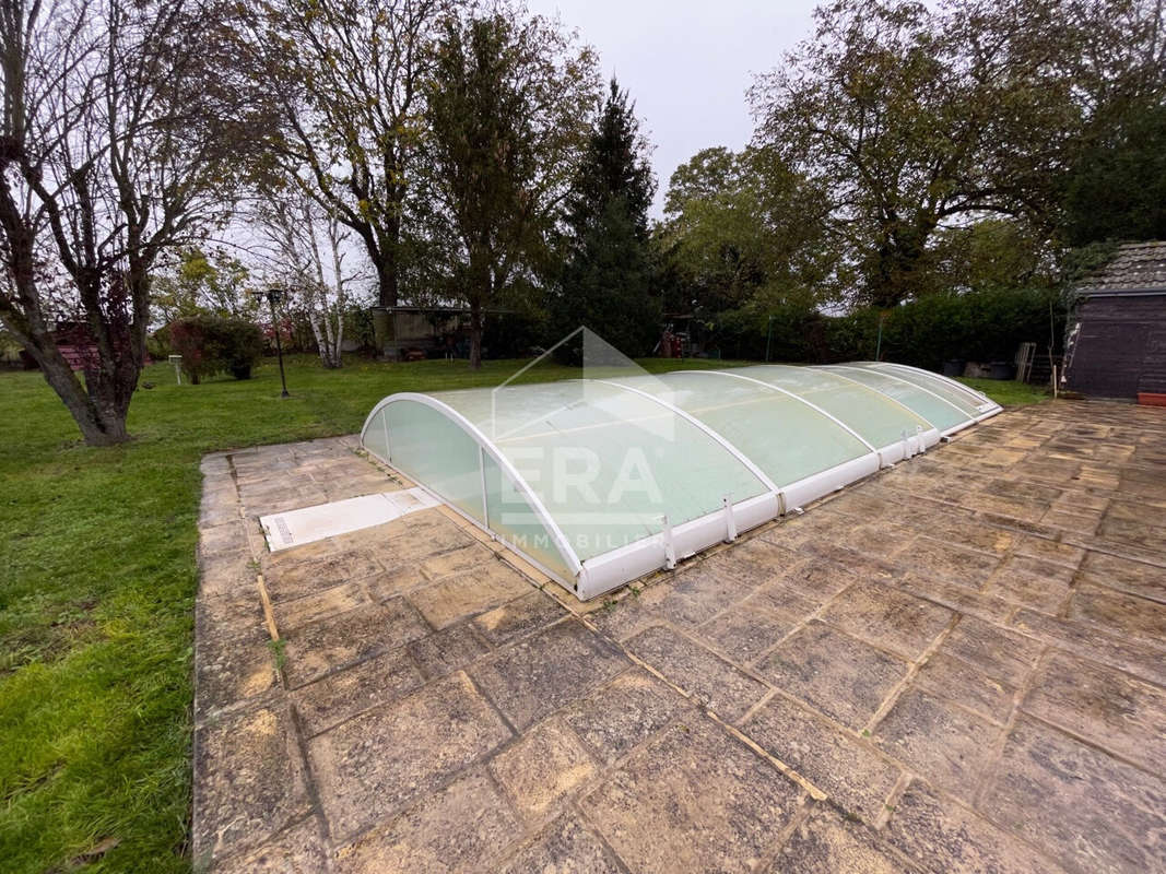 Maison à BAZOCHES-LES-GALLERANDES