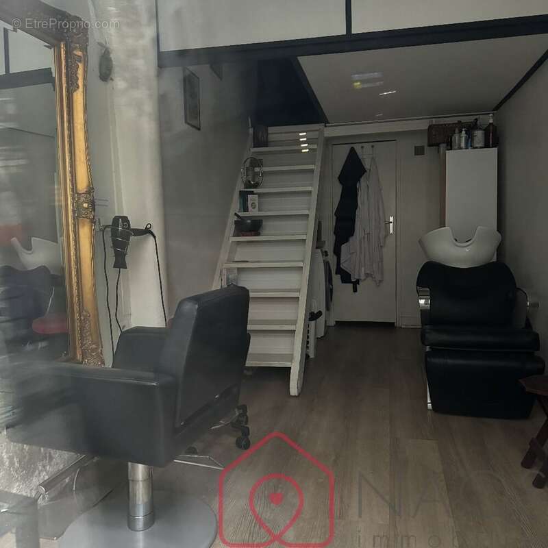 Droit au bail -concept store / cabinet / barbier  local atypique  paris - photo 6
