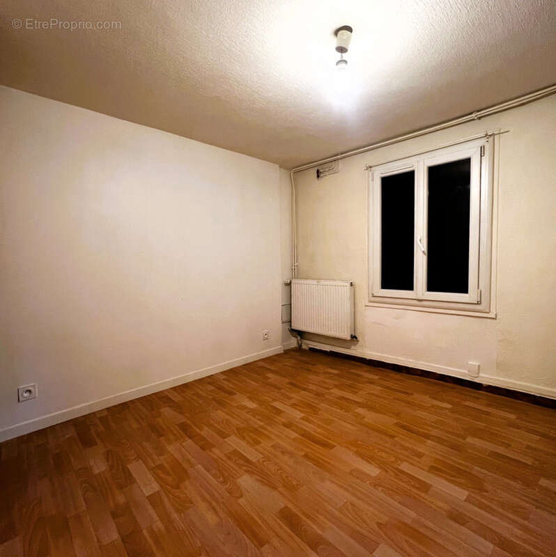 Appartement à LE BLANC-MESNIL