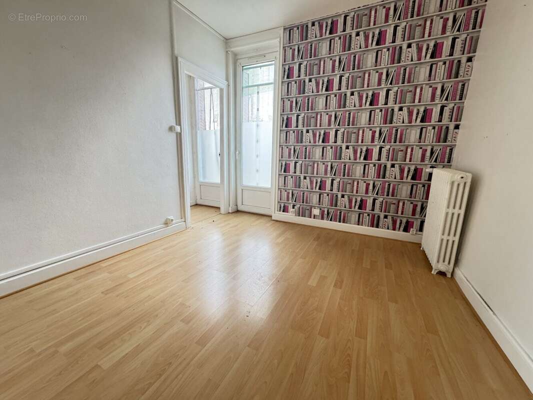 Appartement à PREMILHAT