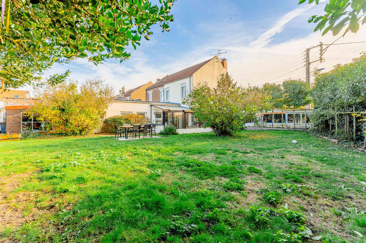 Maison à ANNOEULLIN