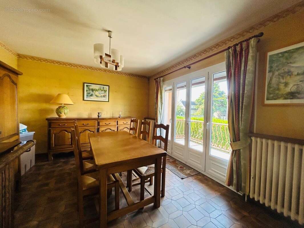 Maison à CHOISY-AU-BAC