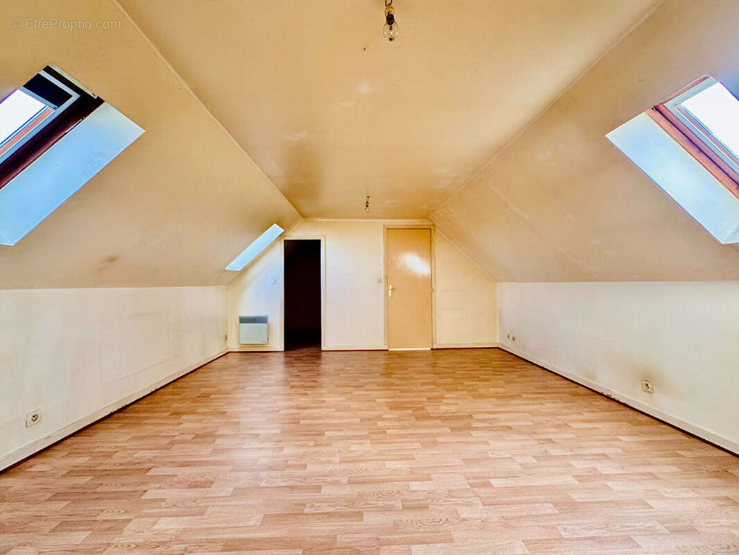 Maison à LADOIX-SERRIGNY