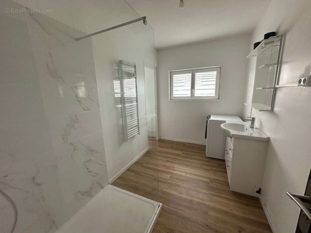Maison Blaye 4 pièce(s) 120 m2 - photo 6