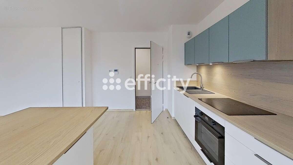 Appartement à LA ROCHE-SUR-FORON