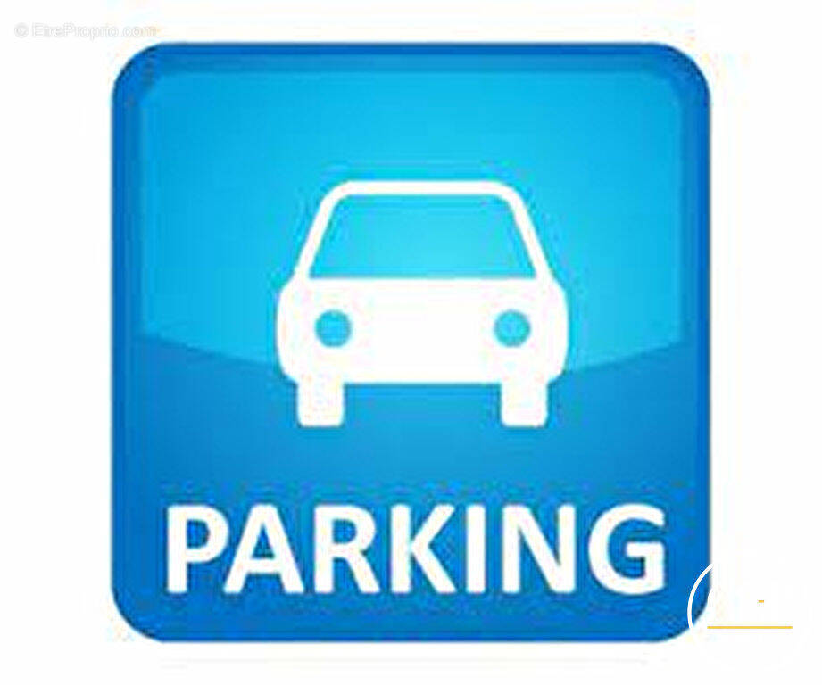 Parking à MONTREUIL