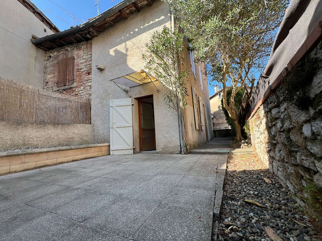 Maison à CAUSSADE