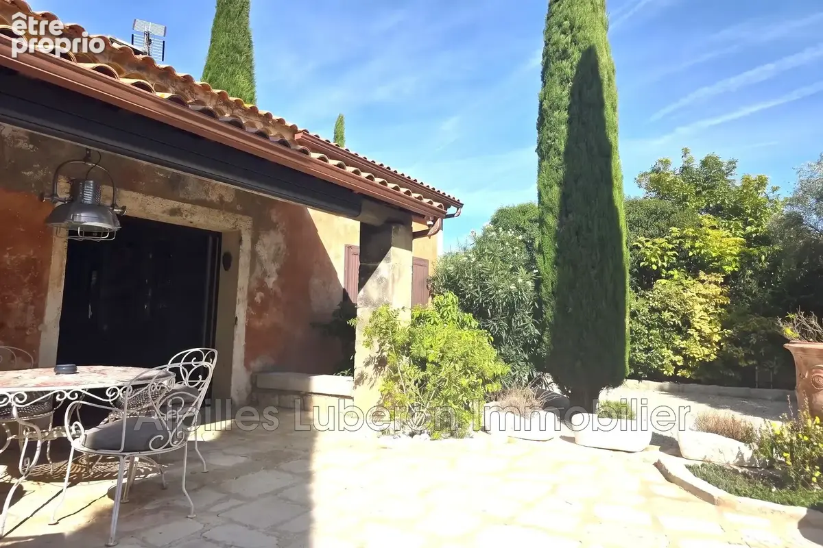 Maison 6 pièces 300 m² à vendre à Molleges (13940) - photo 2