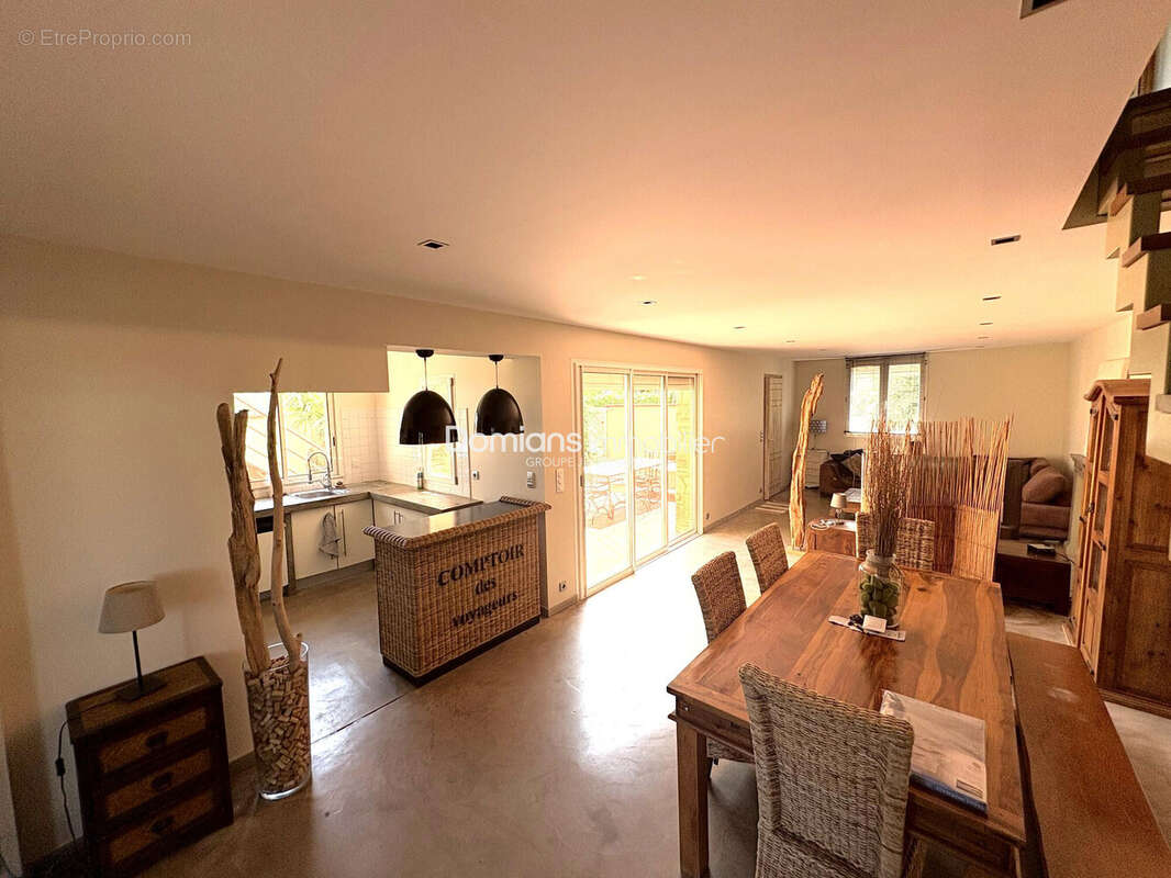 Maison 105 m² à Llupia  - photo 2