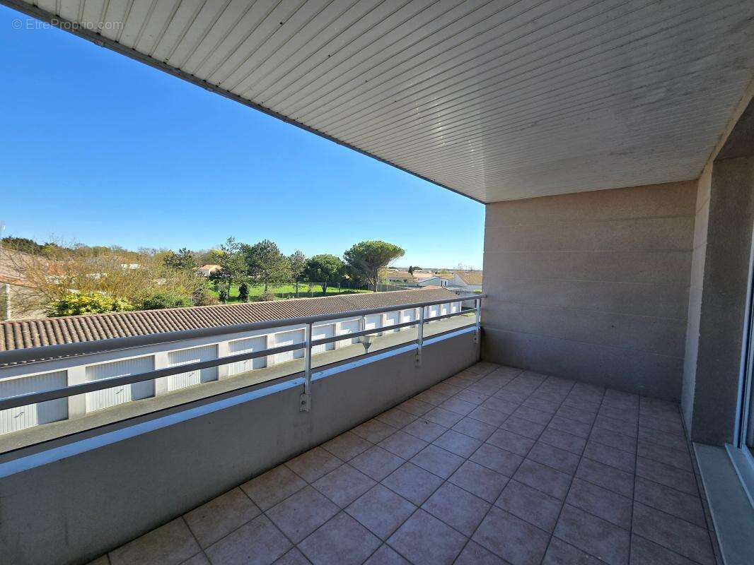 Appartement à AYTRE