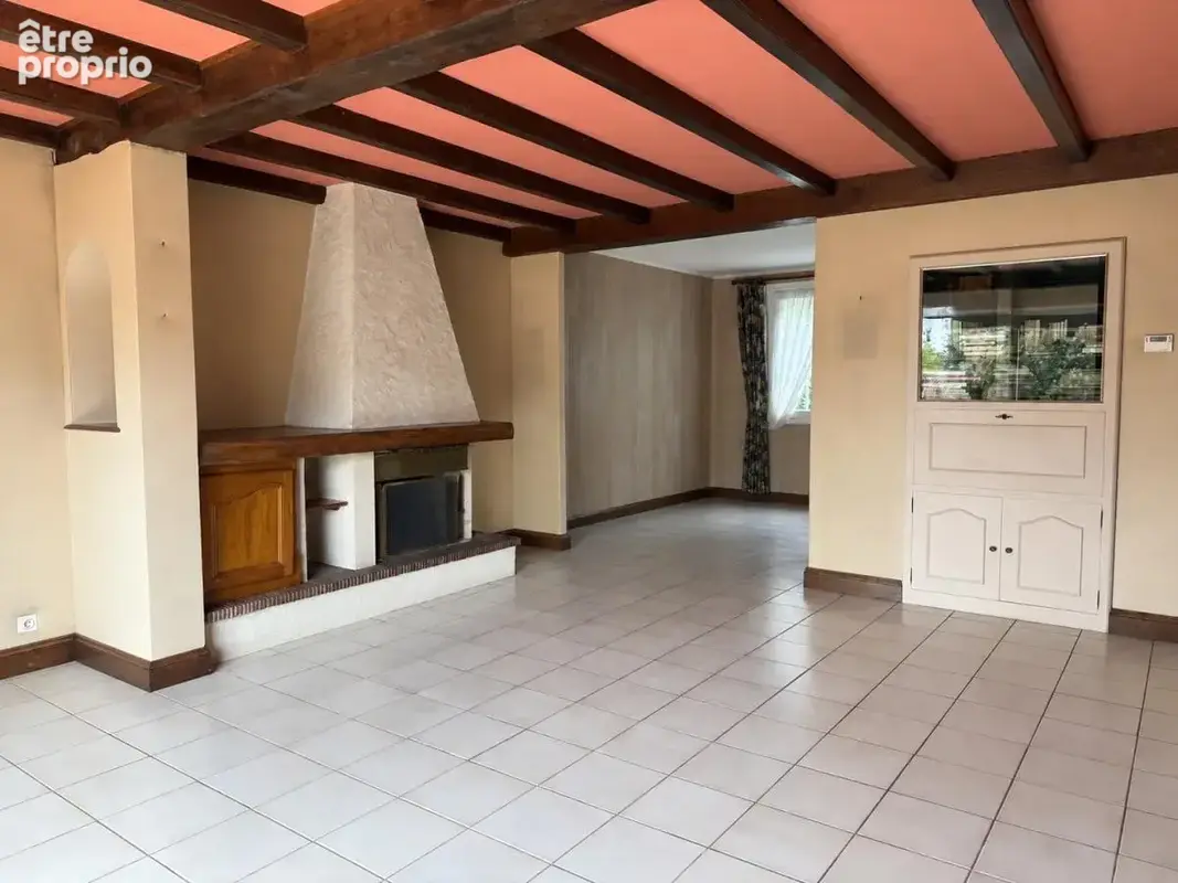 Maison 4 pièces 101 m² à vendre à Cholet (49300) - photo 2