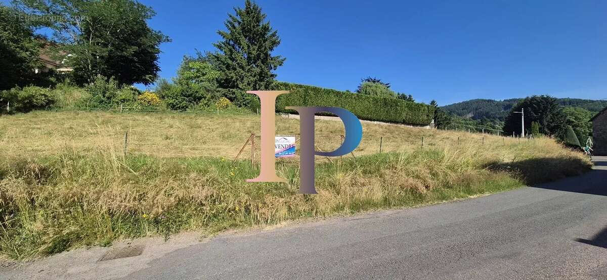 Terrain à COUBLANC