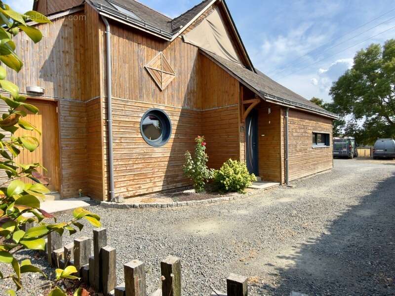 ALLONNES, Maison de 137m² 4 chambres avec vie de plain-pied sur terrain arboré de 1110m² - photo 6