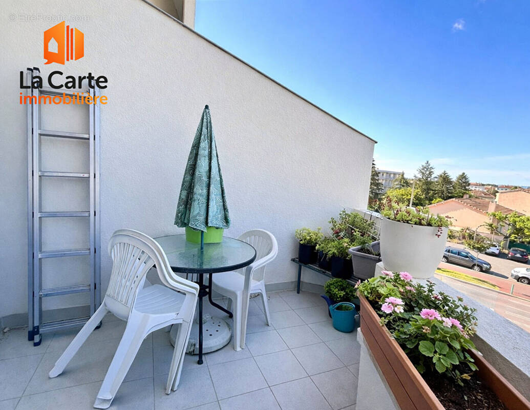 Appartement à GUILHERAND-GRANGES
