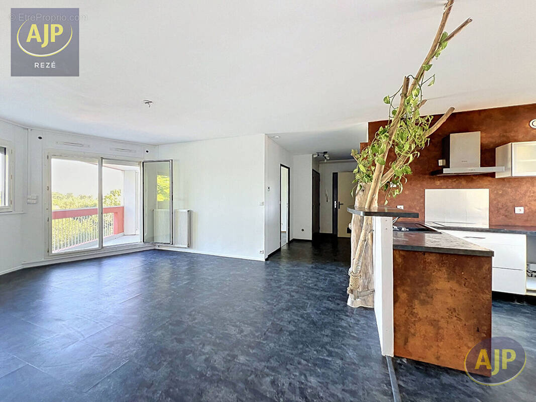 Appartement à REZE