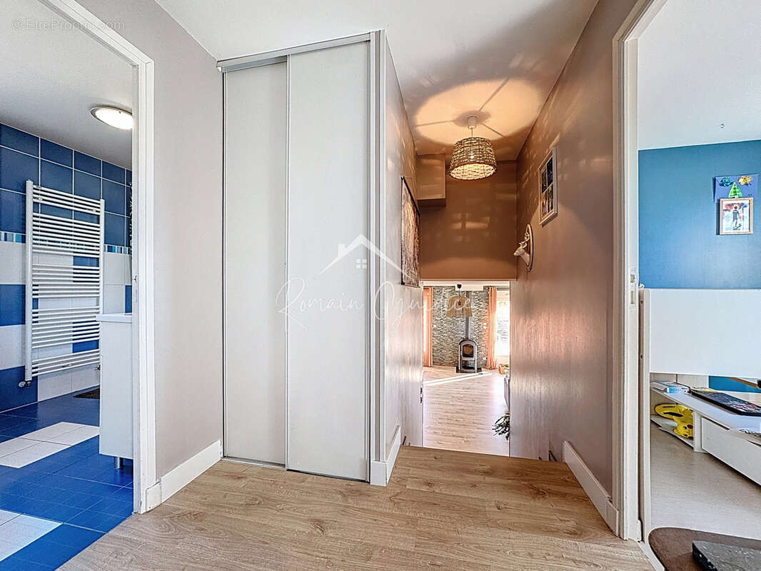 Villa type 7 de 137 m2 sur son terrain de 770 m2 - photo 12