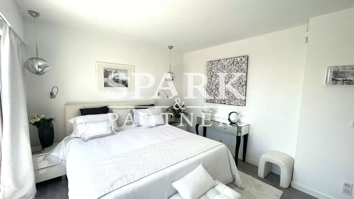 Appartement à BEAUSOLEIL