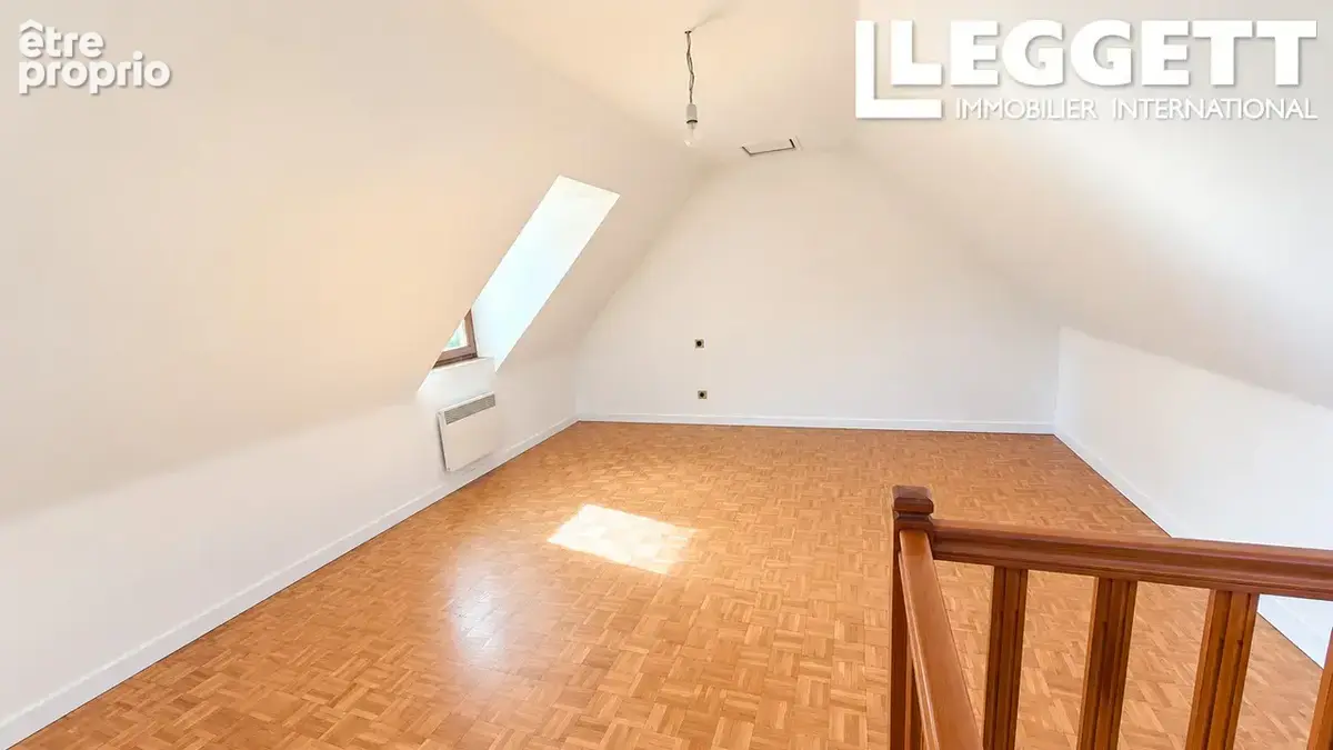 Longère traditionnelle divisée en 3 logements – 157 m² habitables au total, terrain de 4 522 m² - photo 6
